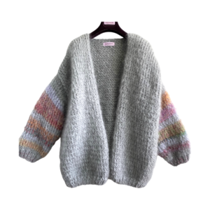 lang oversized damesvest mohair lichtgrijs