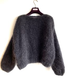 Batwing mohair dames trui grijs