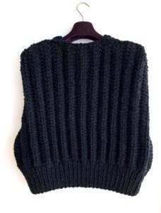 zwart alpaca damesvest mouwloos