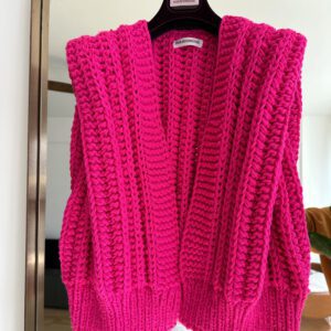 Vegan knitwear