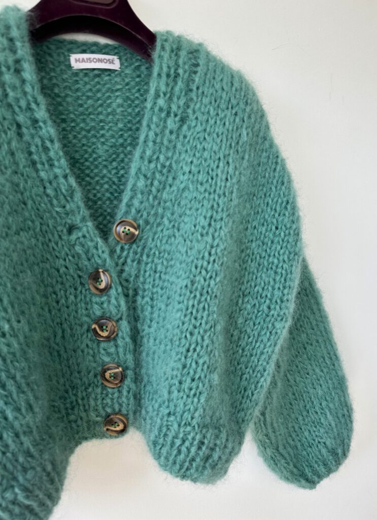 Grofgebreid vest met knopen - BRUIN - Kiabi - 20.00 Grofgebreid vest met knopen - BRUIN - Kiabi - 20.00