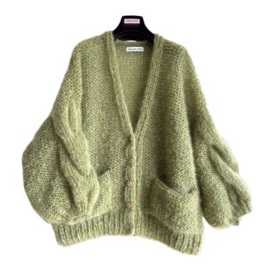 lang vest in ribbelsteek met knopen en zakken Loewe