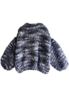 Hand gebreid damesvest mohair in zwart wit en grijs
